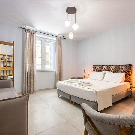 Bentzi...Boutique Apartment In Pangrati, Superior Suite 雅典 外观 照片